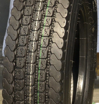 Fabrikpreis-Radial-LKW-Reifen-ausgezeichnete Belastbarkeits-Verschleißfestigkeit AR111 8.25R16LT